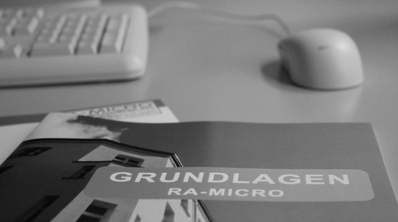 Seminarraum mit Arbeitsplätzen